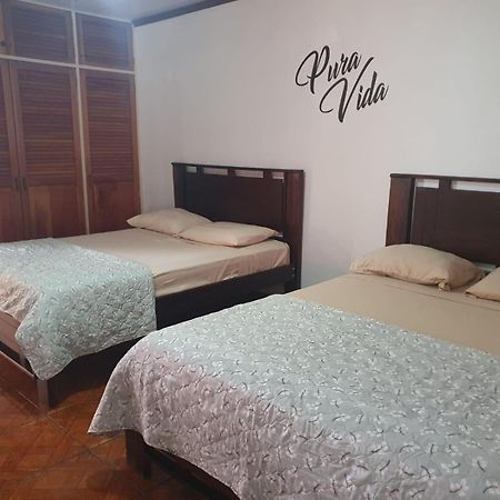 Hotel Boruka Bnb Alajuela Esterno foto