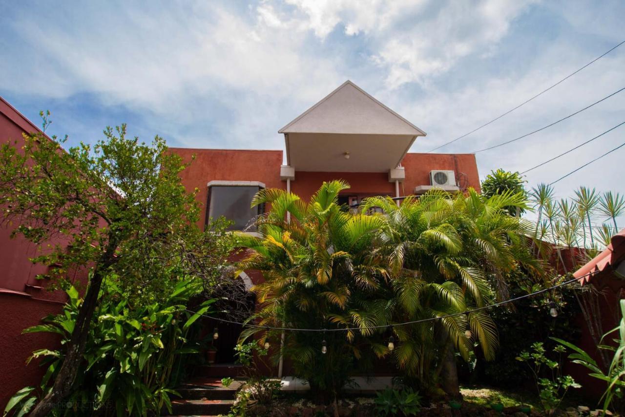 Hotel Boruka Bnb Alajuela Esterno foto