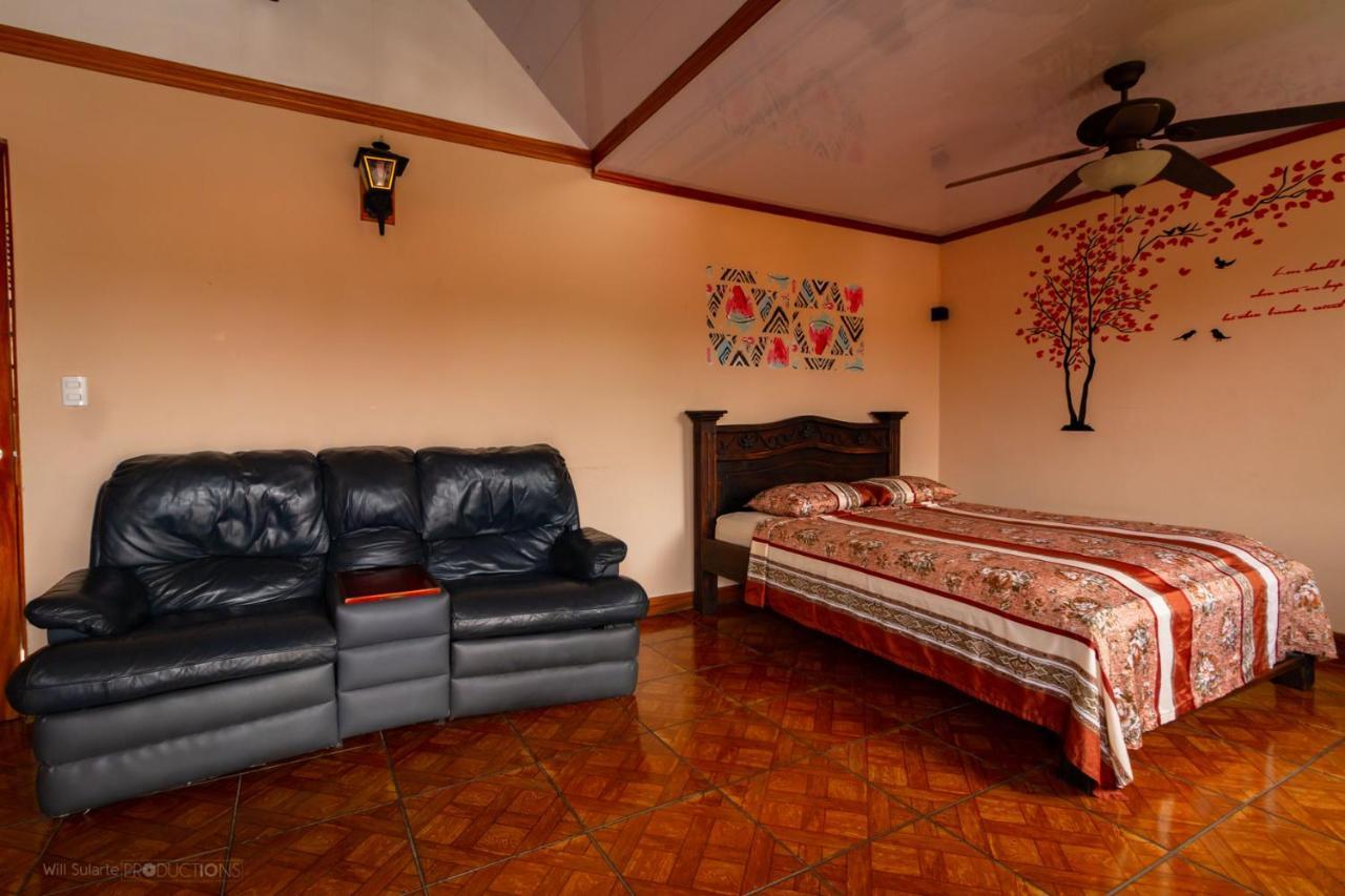 Hotel Boruka Bnb Alajuela Esterno foto
