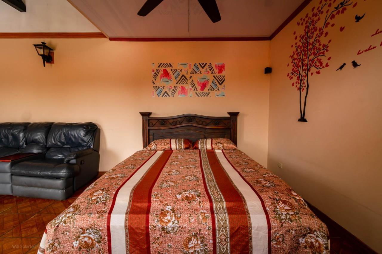 Hotel Boruka Bnb Alajuela Esterno foto