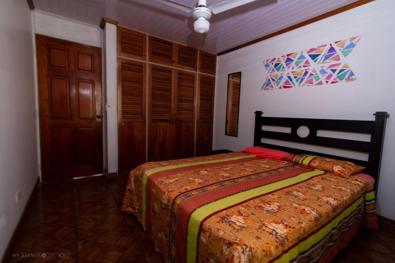 Hotel Boruka Bnb Alajuela Esterno foto